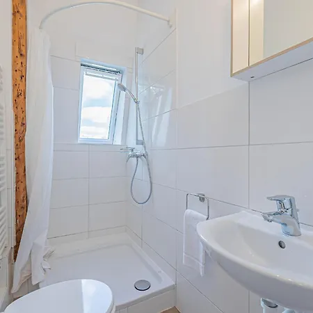 Fewo1846 - Am Walfischstein - Strandnahe 2-zimmer-wohnung Im 1 Og In Eleganter Jugendstilvilla